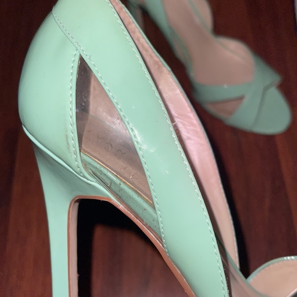 Mint Green open toe sandal with criss-cross design - Picture 7 of 12